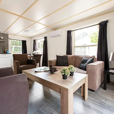 Chalet 16, Geniet De Rust, & Gratis Parkeren! Oisterwijk