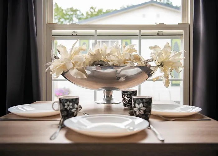 16, Geniet De Rust, & Gratis Parkeren! Σαλέ Oisterwijk