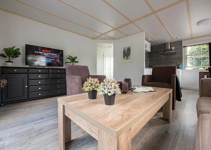 16, Geniet De Rust, & Gratis Parkeren! Oisterwijk