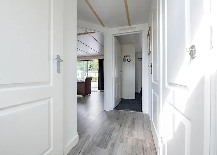 Σαλέ 16, Geniet De Rust, & Gratis Parkeren! Oisterwijk